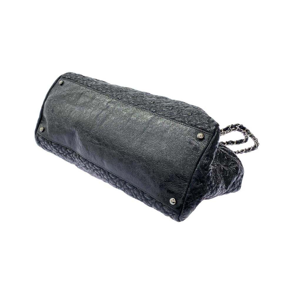 CHANEL Black Shoulder Bag - Picture 2 of 6